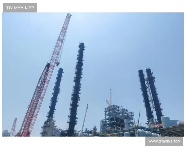 世界首个核电超大型高位海水冷却塔环基顺利合拢 世界首个核电超大型高位海水冷却塔环基顺利合拢